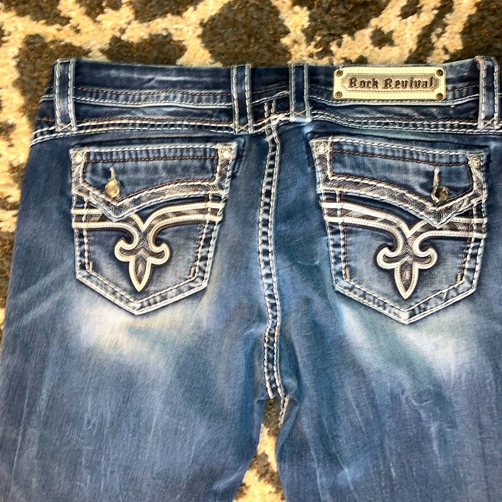 Rock Revival 32 Easy Crop